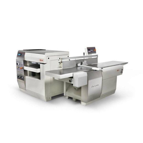 Front shot of the SCM L'invincibile Model F7 Surface Planer